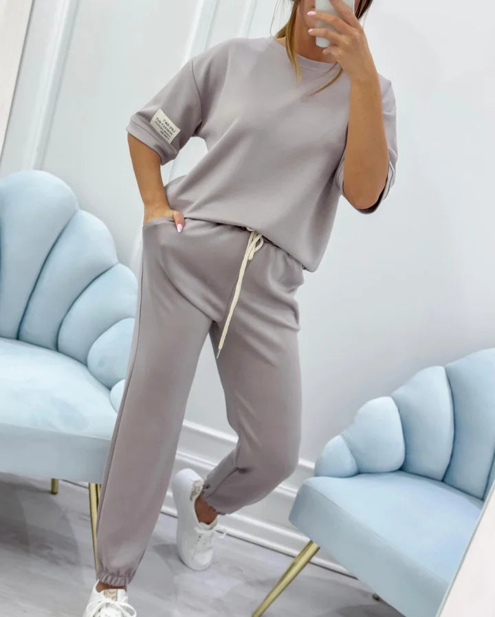 Lily - Elegant and Casual Two-Piece Set