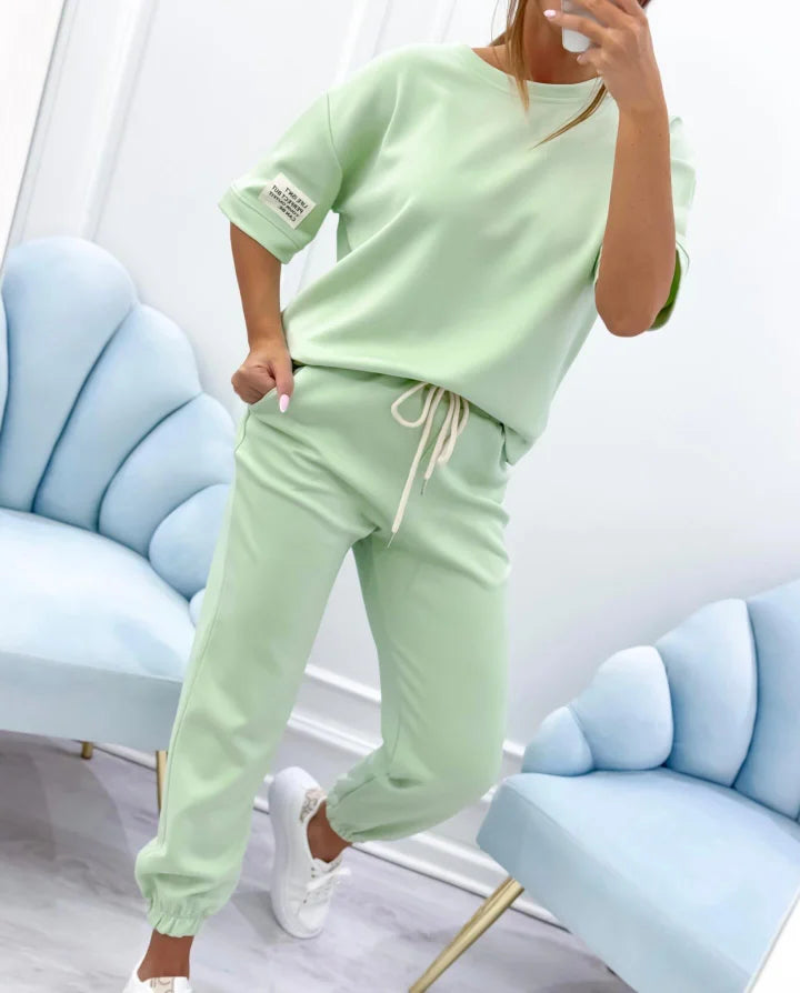 Lily - Elegant and Casual Two-Piece Set