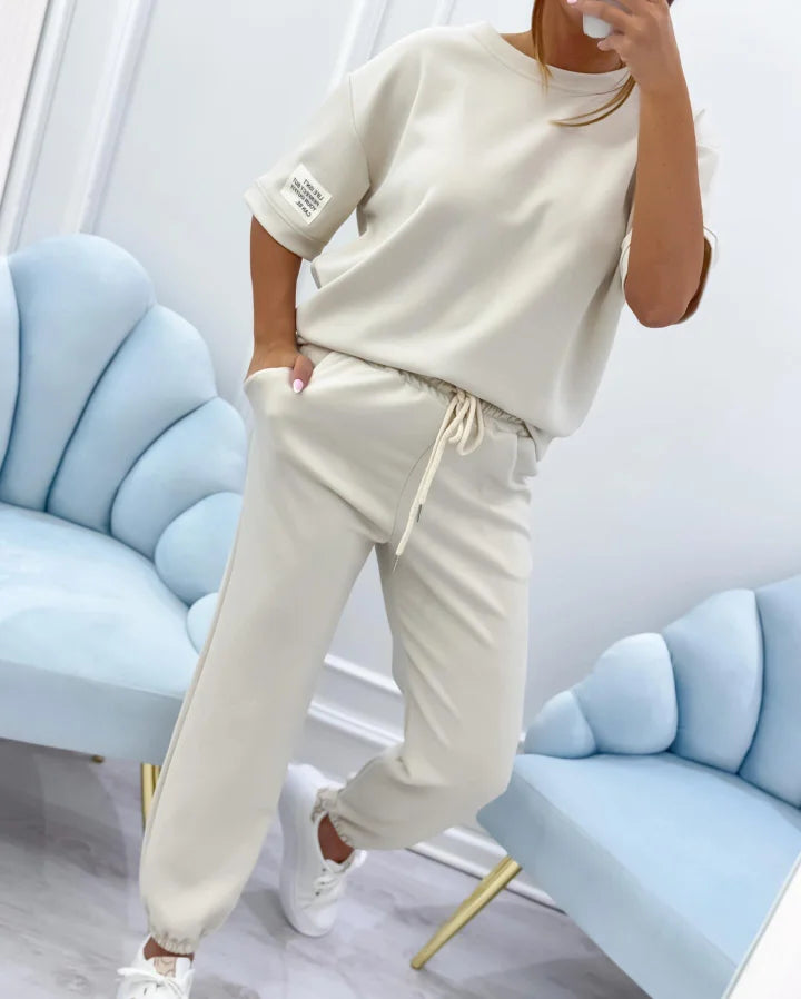 Lily - Elegant and Casual Two-Piece Set