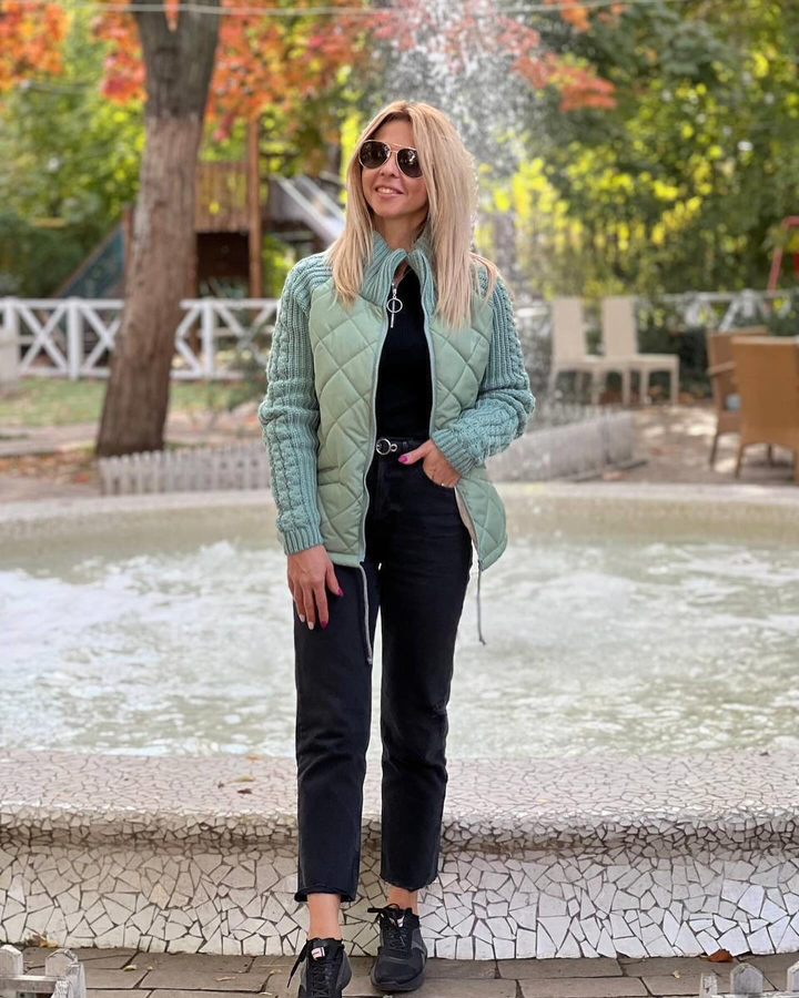 Beatrice | Quilted Knit Sleeve Jacket