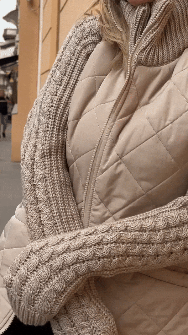 Beatrice | Quilted Knit Sleeve Jacket
